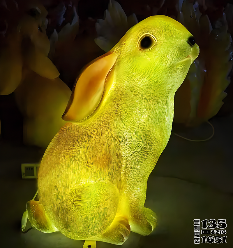 發(fā)光兔子玻璃鋼仿真動物雕塑 發(fā)光兔子玻璃鋼仿真動物雕塑